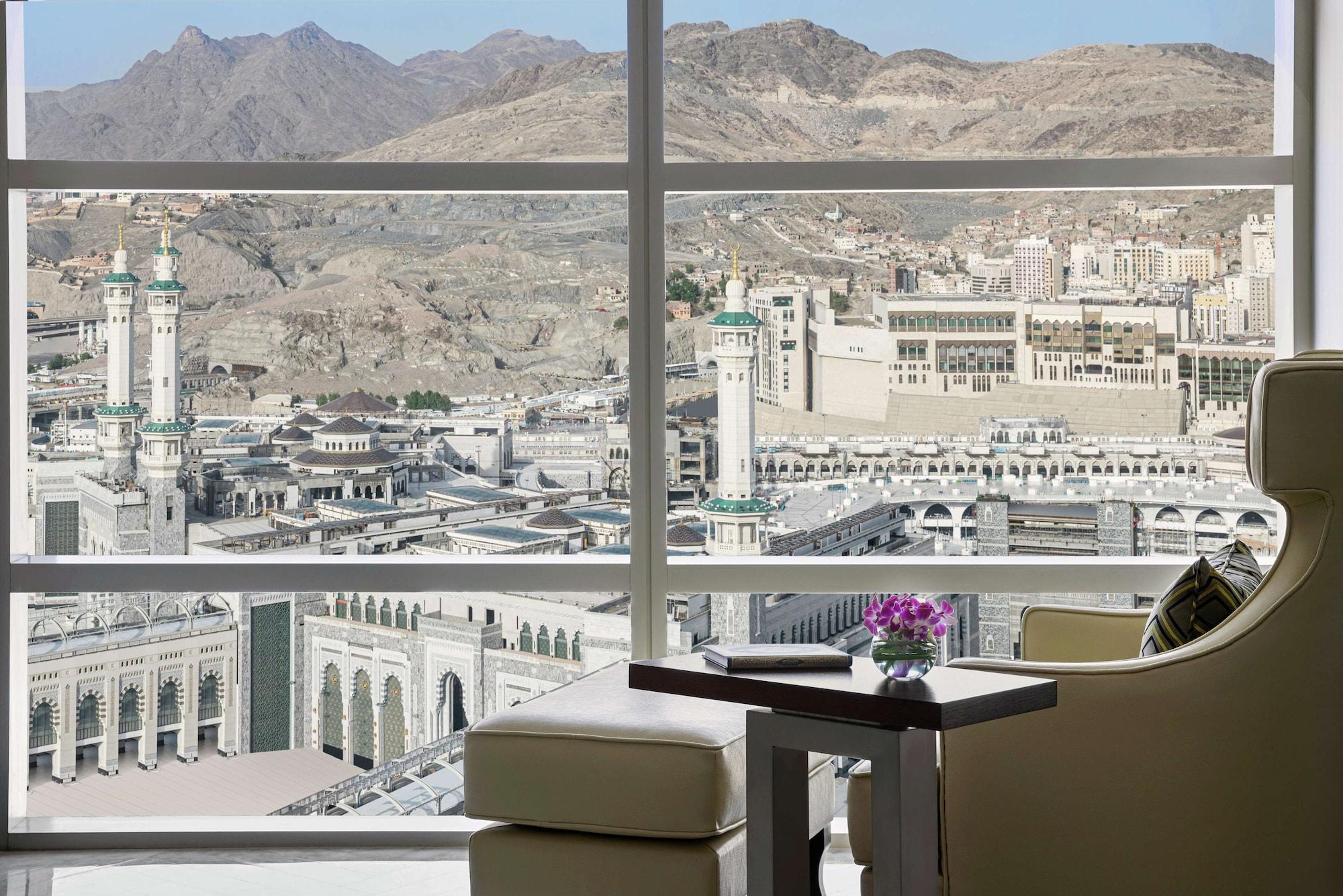 Doubletree By Hilton Jabal Omar Makkah Hotel Mecca Exterior photo