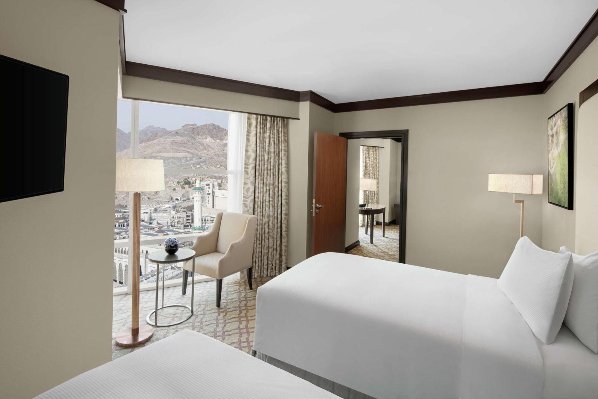 Doubletree By Hilton Jabal Omar Makkah Hotel Mecca Exterior photo