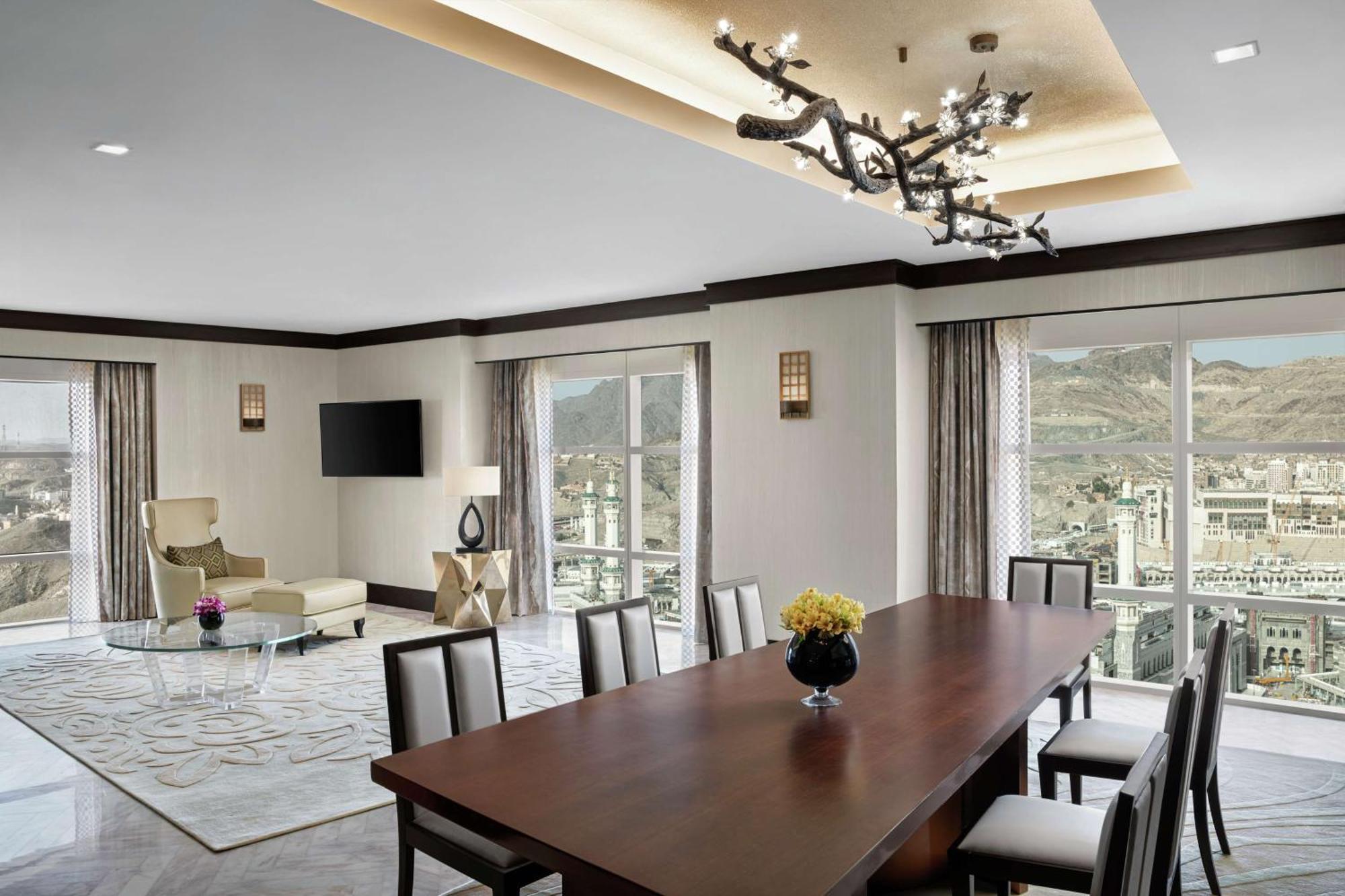 Doubletree By Hilton Jabal Omar Makkah Hotel Mecca Exterior photo